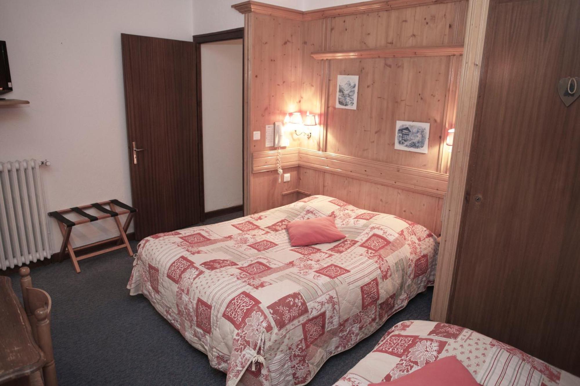 סן-ג'רבה-לה-באן Hotel Val D'Este מראה חיצוני תמונה