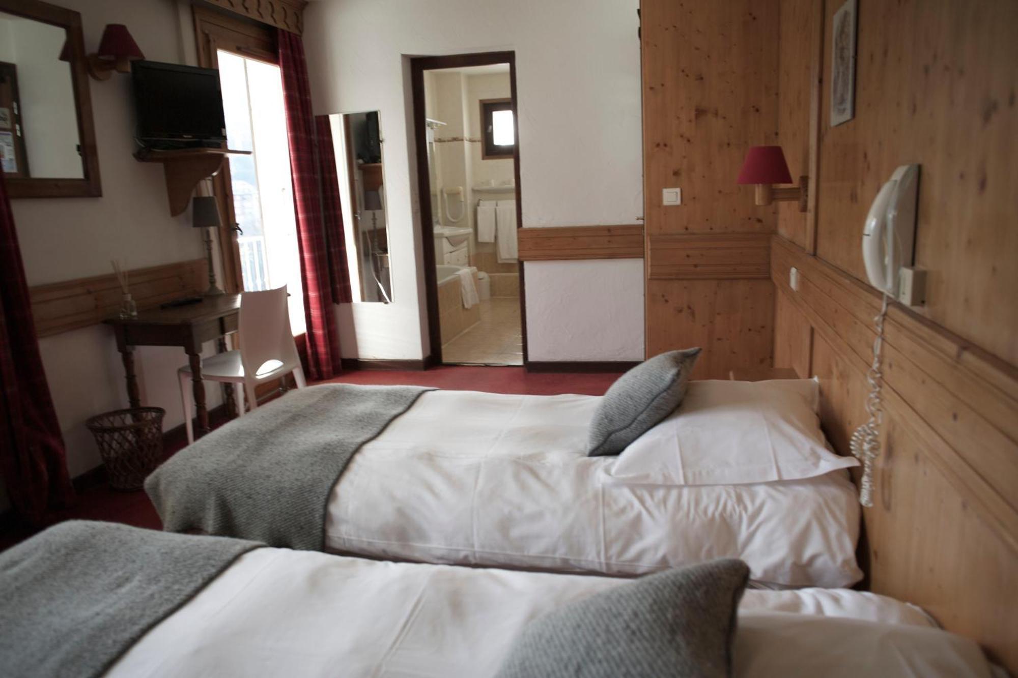 סן-ג'רבה-לה-באן Hotel Val D'Este מראה חיצוני תמונה