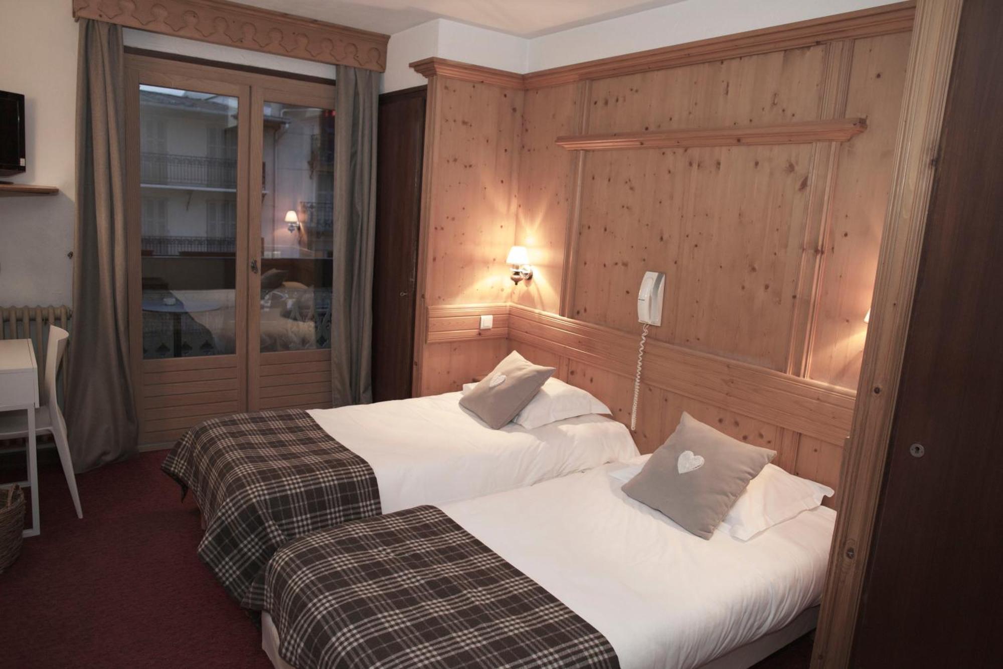 סן-ג'רבה-לה-באן Hotel Val D'Este מראה חיצוני תמונה